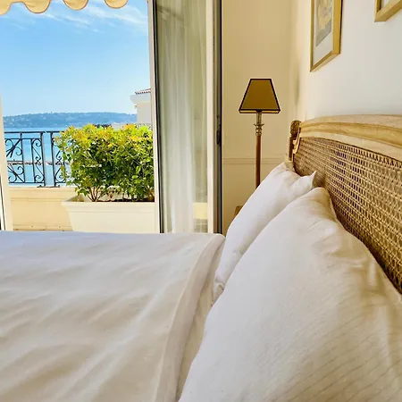 Exceptionnel Face A La Mer, 2 Pieces Avec Terrasse Apartment *